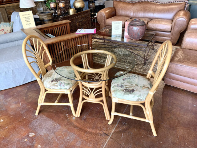 King's Rattan Table with 2 Chairs
