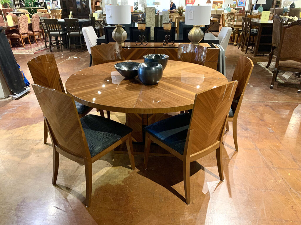 Modern Dining Table with 6 Chairs In Tucson | HomeStyle Galleries