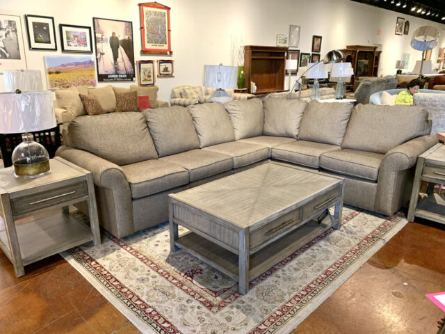 Sectional with 2 Electric Recliners